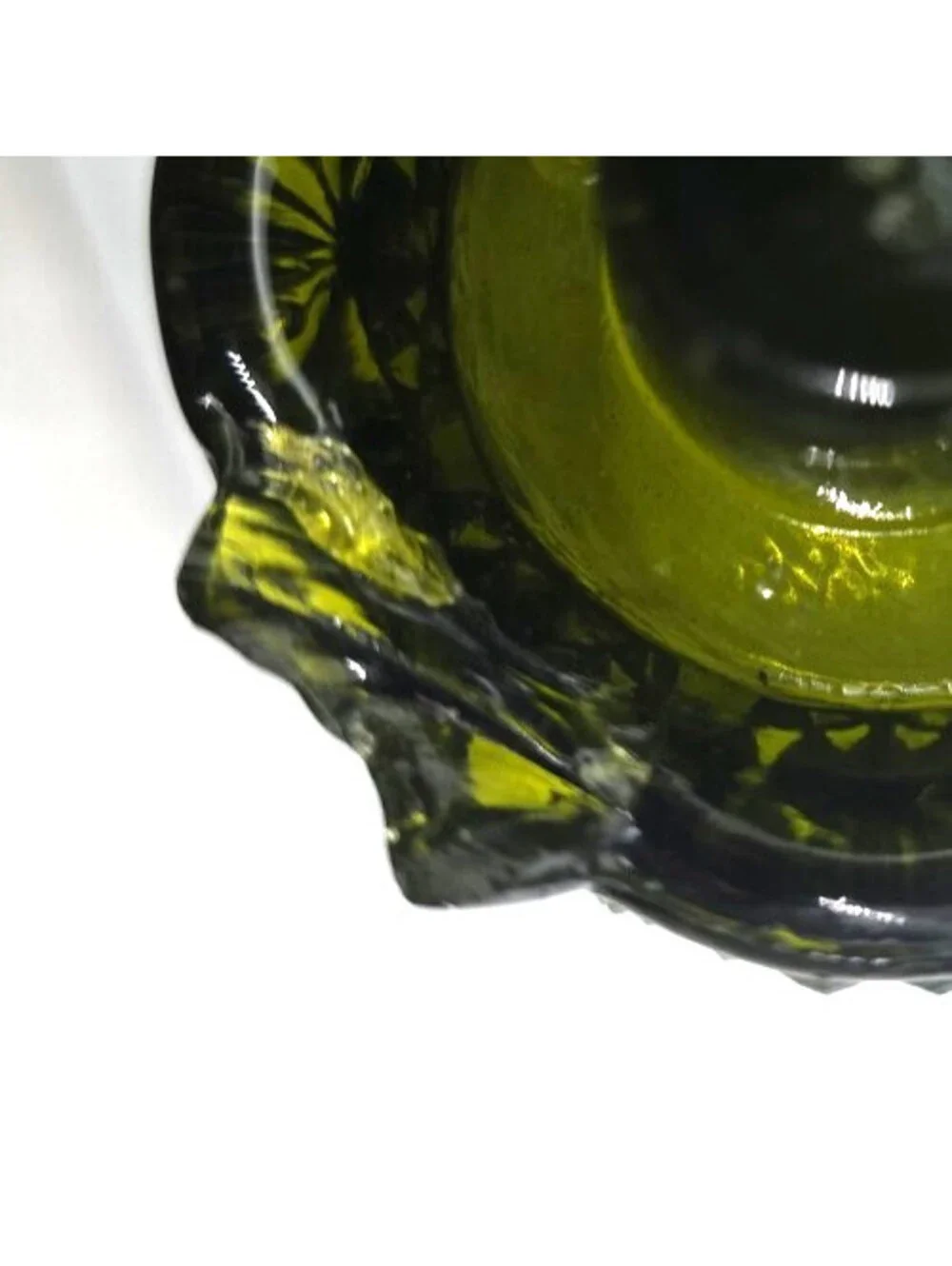 L G WRIGHT GREEN GLASS DAISY AND BUTTON VOTIVE CANDLE Vintage Made in JAPAN LOT